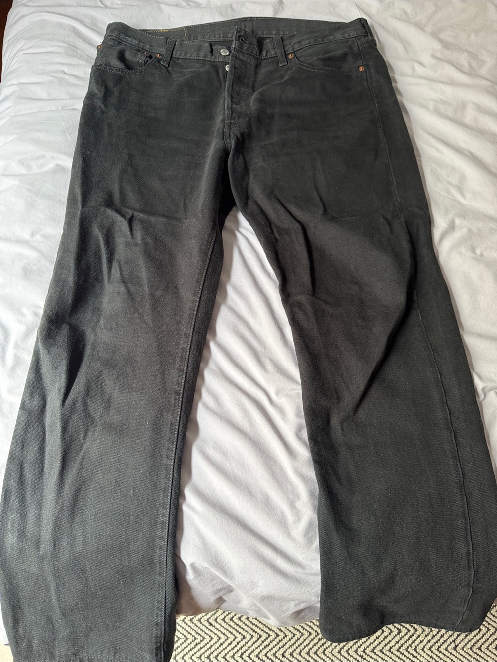 Levi's Black Relaxed Fit Jeans